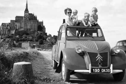 HISTORIAS – Citroën 2CV, el coche para los campesinos que se convirtió en una forma de vida (1era. parte)